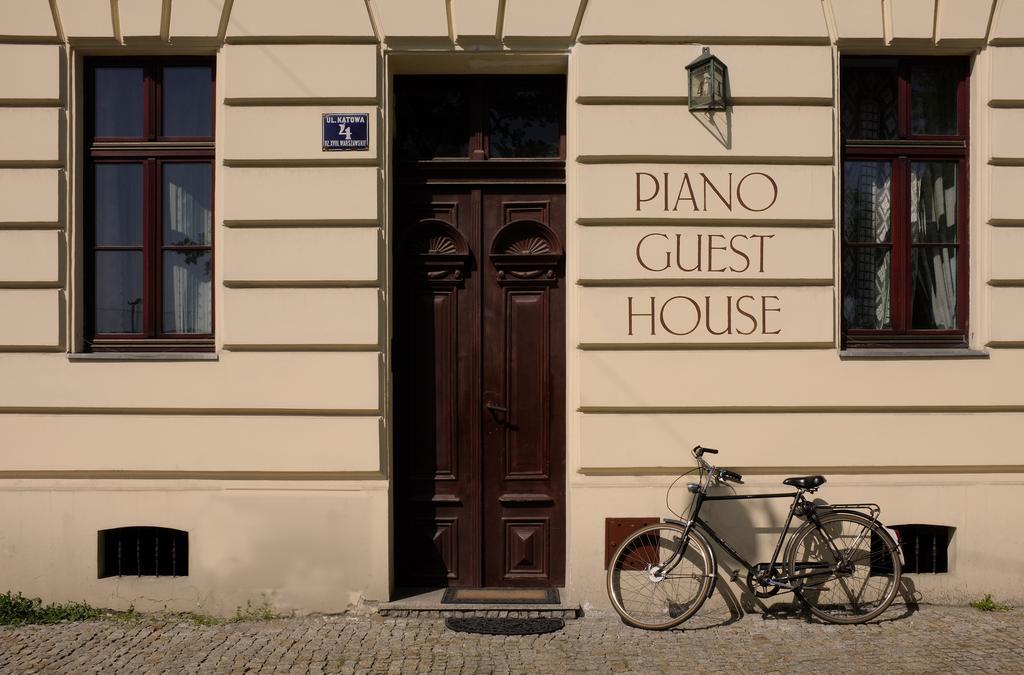 Piano Guest House كراكوفيا المظهر الخارجي الصورة